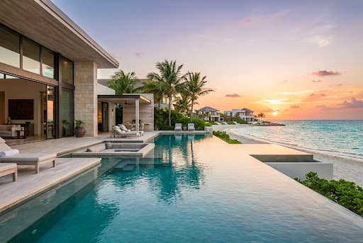 Live Aqua Cancun resort pool at sunset